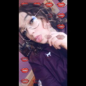 Meet your Posher, Kaitlyn